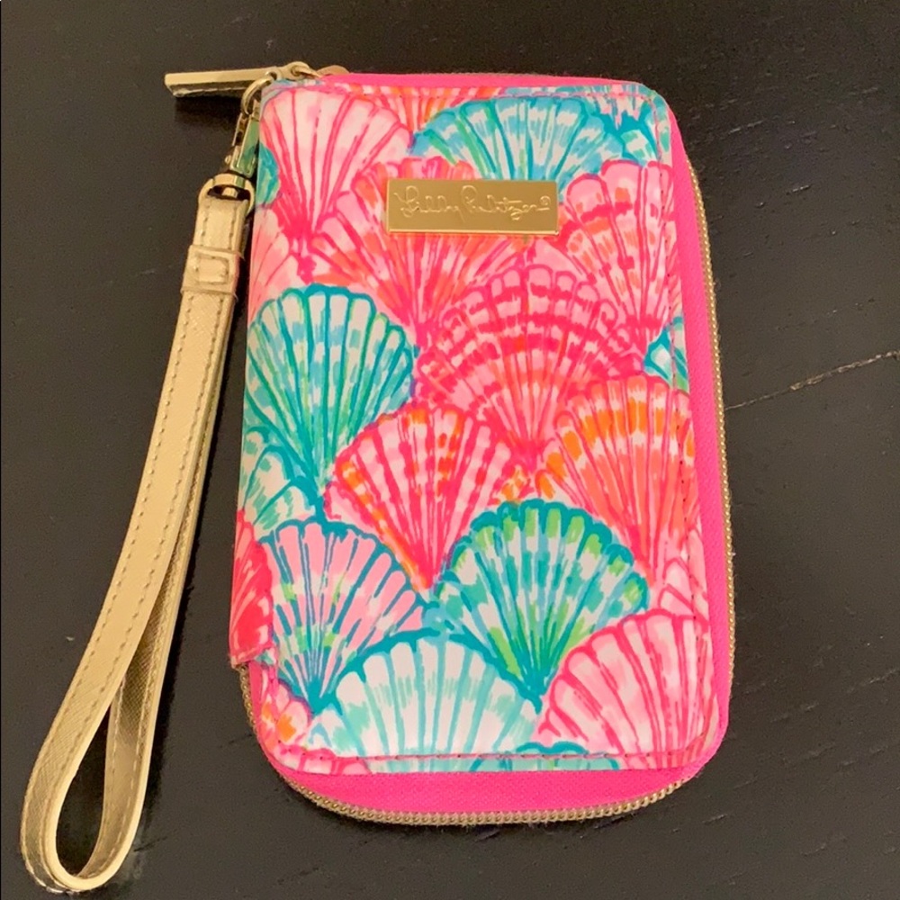 🌴SALE🌴 Lilly Pulitzer Oh Shello Wristlet